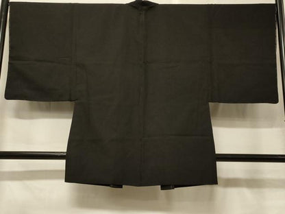 平和屋着物＃男性　羽織　黒地　正絹　逸品　未使用　CABG8370in