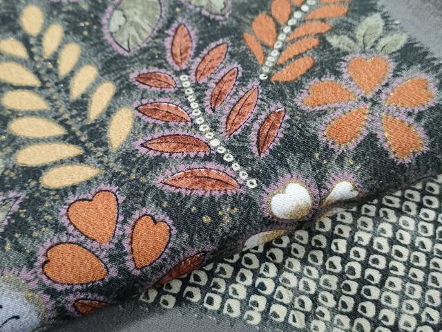 平和屋着物●訪問着　辻が花　黒地　金彩　洗える着物　CABG8405th