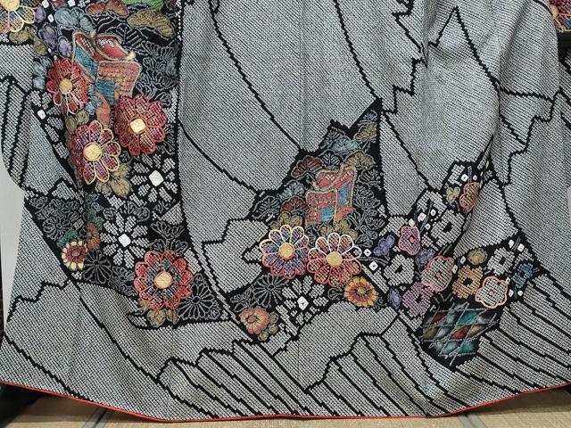 平和屋着物●豪華振袖　総絞り　御所車花文　黒地　金彩　正絹　逸品　CABG8433th