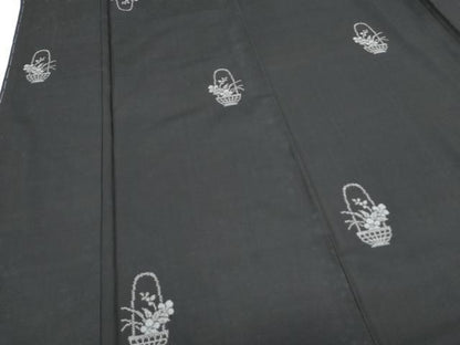 平和屋着物●本場大島紬　伊集院理一作　純泥染　花籠文　証紙付き　正絹　逸品　CABG8438th