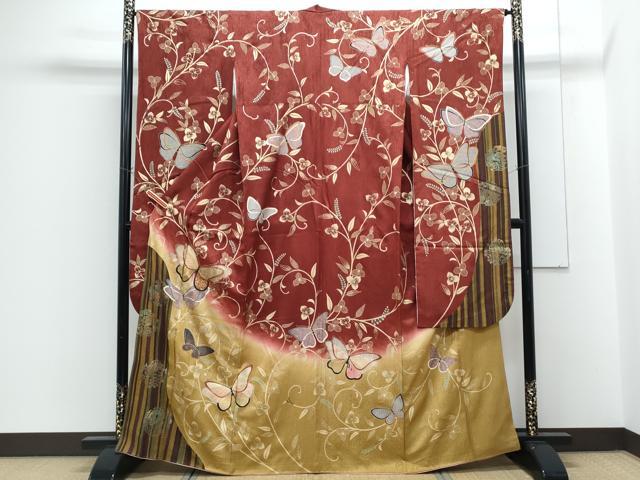 平和屋着物●豪華振袖　花蝶文　暈し染め　金彩　正絹　逸品　CABG8447th