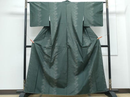 平和屋着物●本場大島紬　草葉文　さが美扱い　久野織物謹製　証紙付き　正絹　逸品　未使用　CABG8450th