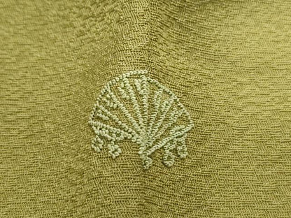 平和屋着物●染色作家　斉藤三才　色無地　鶯色　反端付き　正絹　逸品　CABG8508th
