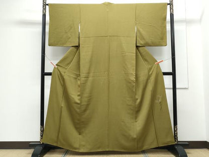 平和屋着物●染色作家　斉藤三才　色無地　瓦地紋　国防色　正絹　逸品　CABG8515th