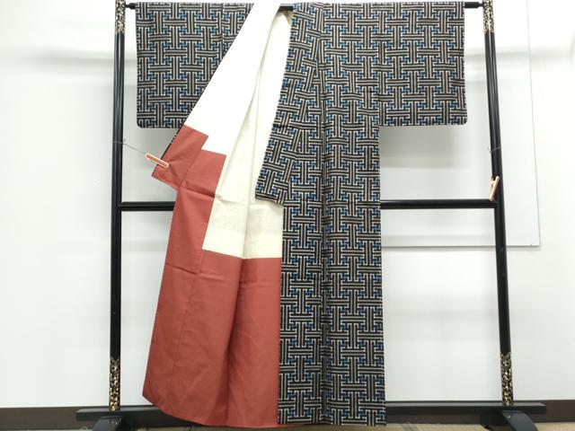 平和屋着物●本場大島紬　龍郷絣　秋名バラ　アンサンブル　正絹　逸品　CABG8517th