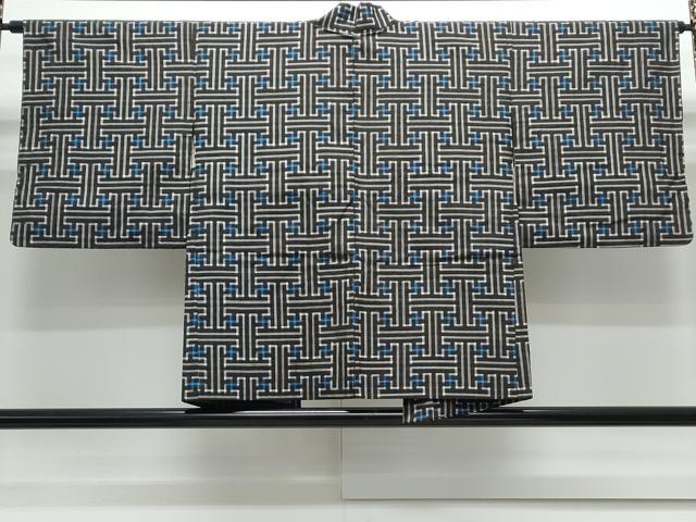 平和屋着物○本場大島紬 龍郷絣 秋名バラ アンサンブル 正絹 逸品