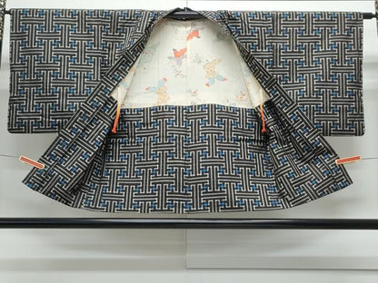平和屋着物●本場大島紬　龍郷絣　秋名バラ　アンサンブル　正絹　逸品　CABG8517th