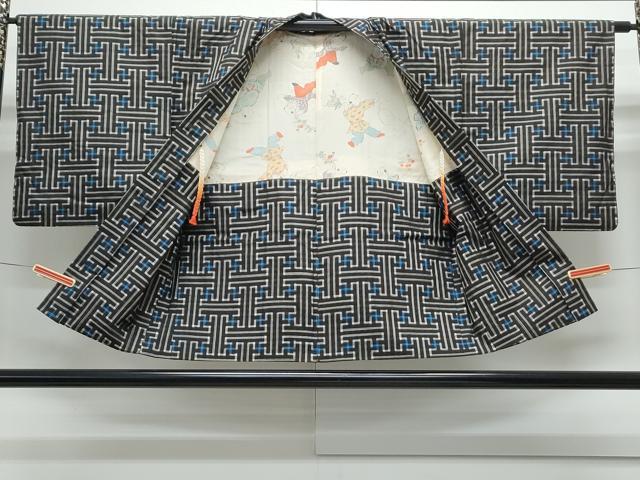 平和屋着物●本場大島紬　龍郷絣　秋名バラ　アンサンブル　正絹　逸品　CABG8517th