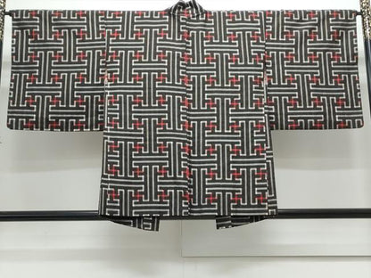 平和屋着物●本場大島紬　龍郷絣　秋名バラ　アンサンブル　正絹　逸品　CABG8519th
