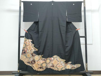 平和屋着物■豪華黒留袖 駒刺繍 正倉院天井鳳凰花文 金彩 正絹 逸品 CABG8544th
