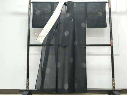 平和屋着物＊夏物　結城紬　夏結城　100亀甲　飛び亀甲柄　雪輪文　黒地　正絹　逸品　CABG8686th