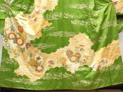 平和屋着物■豪華振袖　駒刺繍　草花文　金彩　正絹　逸品　CABG8743th