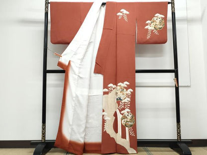 平和屋着物■訪問着　駒刺繍　宝尽くし花文　金彩　鬼しぼ縮緬　正絹　逸品　CABG8747th