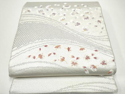 平和屋着物●六通柄袋帯　舞桜文　金糸　正絹　逸品　CABG8832hy