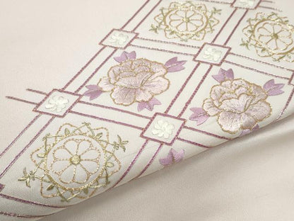 平和屋着物●九寸名古屋帯　総刺繍　駒刺繍　菱天井花文　銀通し地　正絹　逸品　CABG8903hy