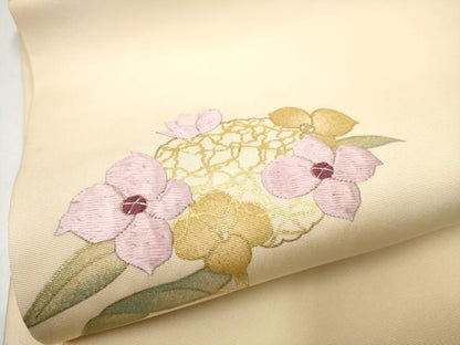 平和屋着物●塩瀬　つけ帯　駒刺繍　枝花文　金彩　正絹　逸品　CABG9097hy
