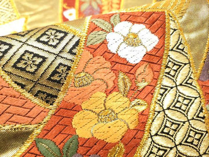平和屋着物●唐織・西陣の老舗・名門・藤原織物　六通柄袋帯　束ね熨斗花蝶文　本金箔　正絹　逸品　CABG9143hy