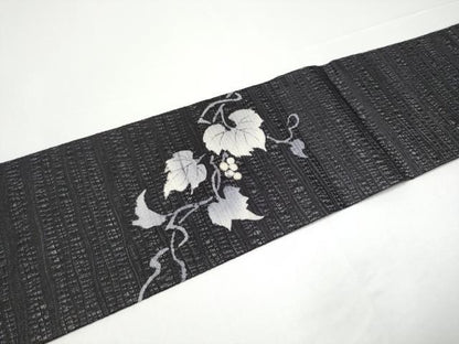 平和屋着物▽九寸名古屋帯　スリーシーズン　春夏秋　葡萄蔦の葉文　銀通し地　正絹　逸品　CABG9170hy