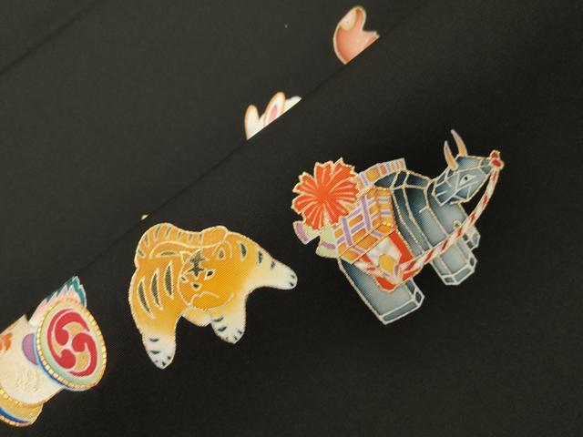 平和屋着物●塩瀬　九寸開き名古屋帯　駒刺繍　干支　黒地　金彩　正絹　逸品　CABG9235dy