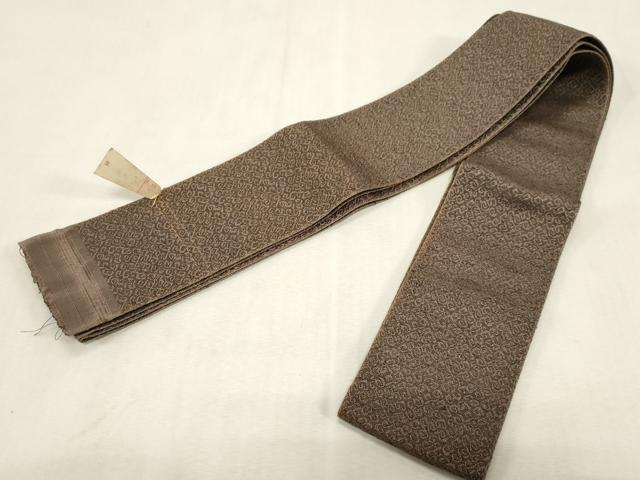平和屋着物●男性　本場筑前博多織　角帯　唐草文　証紙付き　正絹　逸品　未使用　CABG9252dy