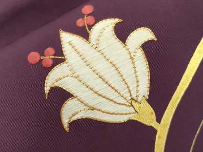 平和屋着物●塩瀬　九寸名古屋帯　駒刺繍　草花文　金彩　正絹　逸品　CABG9519dy