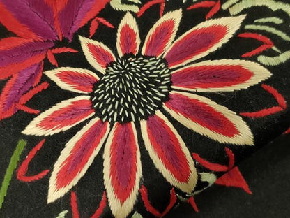 平和屋着物●アンティーク　大正ロマン　九寸名古屋帯　総手刺繍　草花文　黒地　金糸　正絹　逸品　CABG9521dy