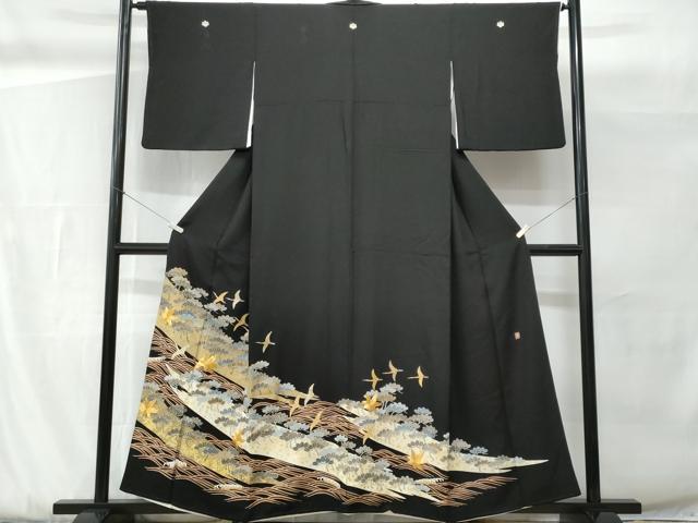平和屋着物■豪華黒留袖　作家物　駒刺繍　立波飛鶴文　金彩　正絹　逸品　CABG9812fb