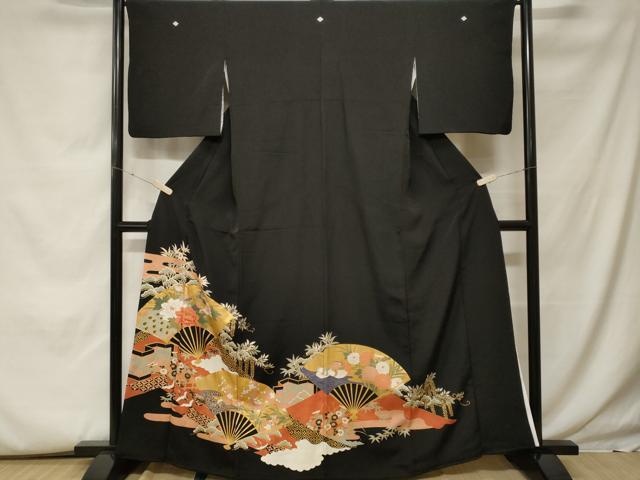 平和屋着物■豪華黒留袖 駒刺繍 孔雀鴛鴦扇面花文 金彩 正絹 逸品 CABH0002ev