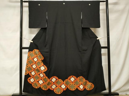 平和屋着物■豪華黒留袖 駒刺繍 七宝青海波花文 金彩 正絹 逸品 CABH0006ev