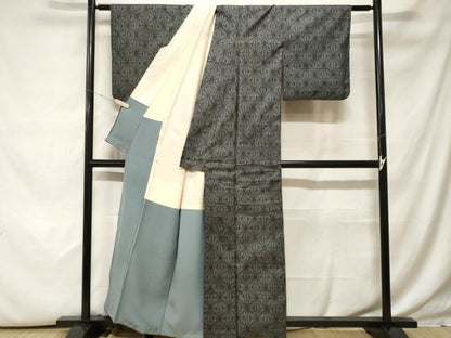 平和屋着物■本場大島紬 7マルキ 麻の葉文様 正絹 逸品 CABH0015ev