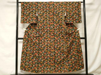平和屋着物■上質な小紋　枝梅文　黒地　金彩　鬼しぼ縮緬　正絹　逸品　CABH0087ev