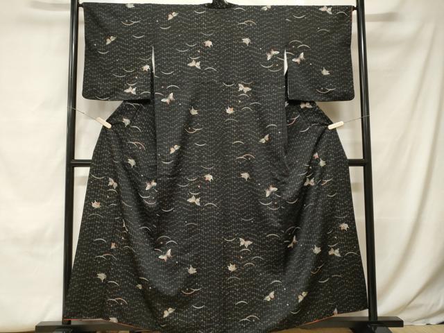 平和屋着物■小紋　露芝舞蝶文　黒地　洗える着物　CABH0179ev
