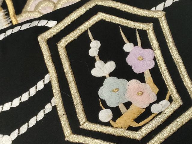 平和屋着物■黒留袖　総刺繍　松竹梅尾長鳥花文　金糸　洗える着物　CABH0221ev