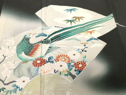 平和屋着物■豪華黒留袖　駒刺繍　尾長鳥松竹梅地紙文　暈し染め　銀彩　正絹　逸品　CABH0431ev