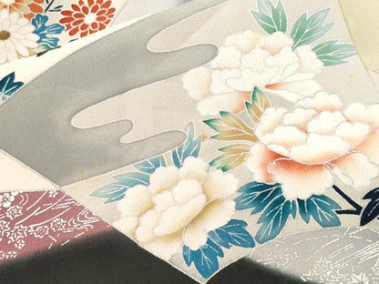 平和屋着物■豪華黒留袖　駒刺繍　尾長鳥松竹梅地紙文　暈し染め　銀彩　正絹　逸品　CABH0431ev