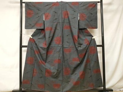 平和屋着物■本場大島紬　7マルキ　エ霞菊文　正絹　逸品　CABH0437ev