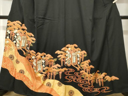 平和屋着物■豪華黒留袖　御所車松藤花房文　金彩　正絹　逸品　CABH0643ev