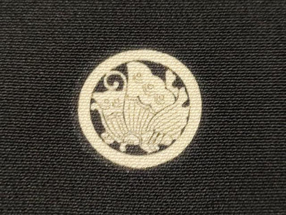 平和屋着物■豪華黒留袖　駒刺繍　地紙重ね鳳凰丸文　宝尽し　金彩　正絹　逸品　CABH0645ev