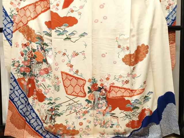 平和屋着物■豪華振袖　駒刺繍　絞り　御所車花唐草文　金彩　正絹　逸品　CABH0684ev