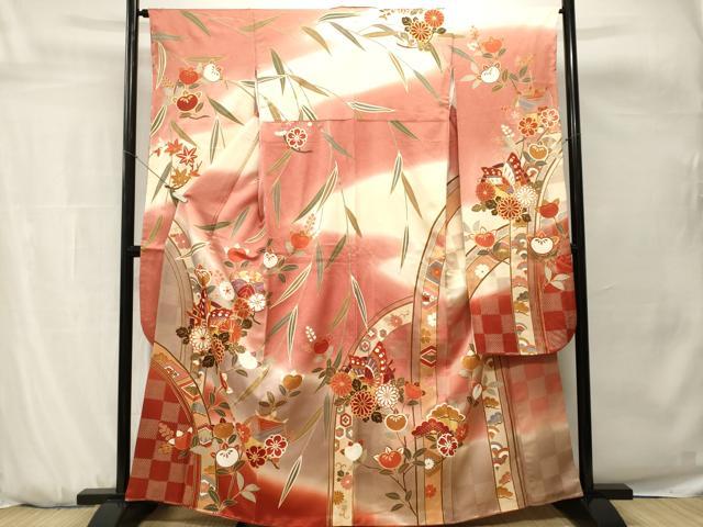 平和屋着物■豪華振袖　駒刺繍　枝垂れ花蝶文　糸巻き文　暈し染め　金彩　正絹　逸品　CABH0686ev