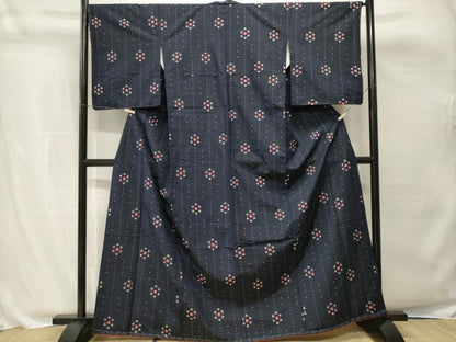 平和屋着物■上質な紬　十字絣　絵絣文　正絹　逸品　未使用　CABH0799ev