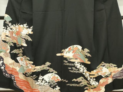 平和屋着物■豪華黒留袖　駒刺繍　地紙草花文　金銀彩　正絹　逸品　CABH0870ou
