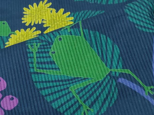 平和屋着物∴夏物　浴衣　カエル　蛙　木の実草花文　綿　逸品　CABH1269ng