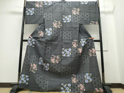 平和屋着物∴夏物　浴衣　市松麻の葉草花文　SOME NO OUMI謹製　日本製　綿　逸品　CABH1324ng