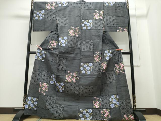 平和屋着物∴夏物　浴衣　市松麻の葉草花文　SOME NO OUMI謹製　日本製　綿　逸品　CABH1324ng