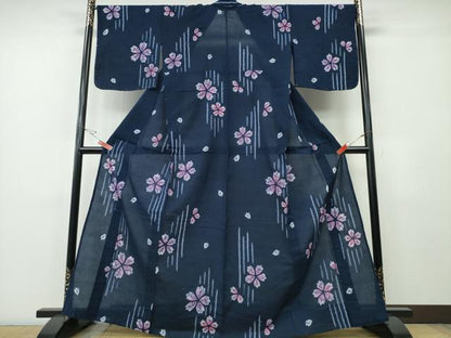 平和屋着物∴夏物　浴衣　有松鳴海絞り　舞桜　濃藍色　綿　逸品　未使用　CABH1346ng