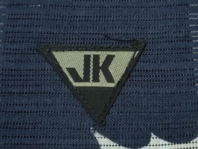 平和屋着物∴夏物　浴衣　コシノジュンコ　JUNKO KOSHINO 　舞花文　日本製　綿　逸品　CABH1377ng