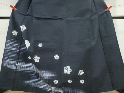 平和屋着物∴夏物　浴衣　訪問着　有松鳴海絞り　霞舞花文　濃紺地　綿　逸品　CABH1394ng