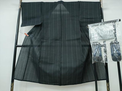 平和屋着物∴夏物　男性　阿波しじら織　浴衣・角帯・下駄セット　縞　黒地　綿　逸品　未使用　CABH1467ng