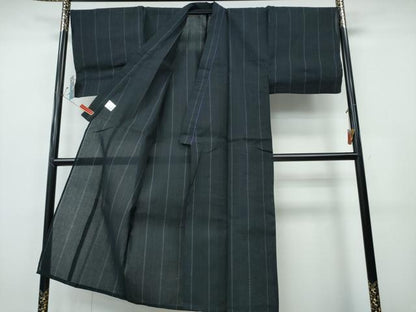 平和屋着物∴夏物　男性　阿波しじら織　浴衣・角帯・下駄セット　縞　黒地　綿　逸品　未使用　CABH1467ng
